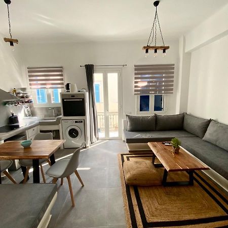 Вилла Iakovos' Luxury House Тинос Экстерьер фото